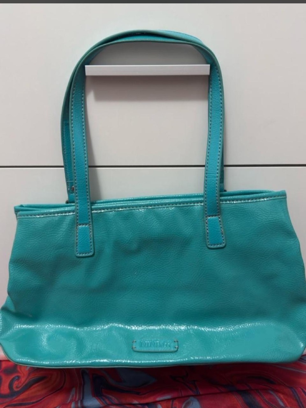 Vintage Y2K Nine & Co Electric Aqua Teal Patent Leather Satchel Tote
